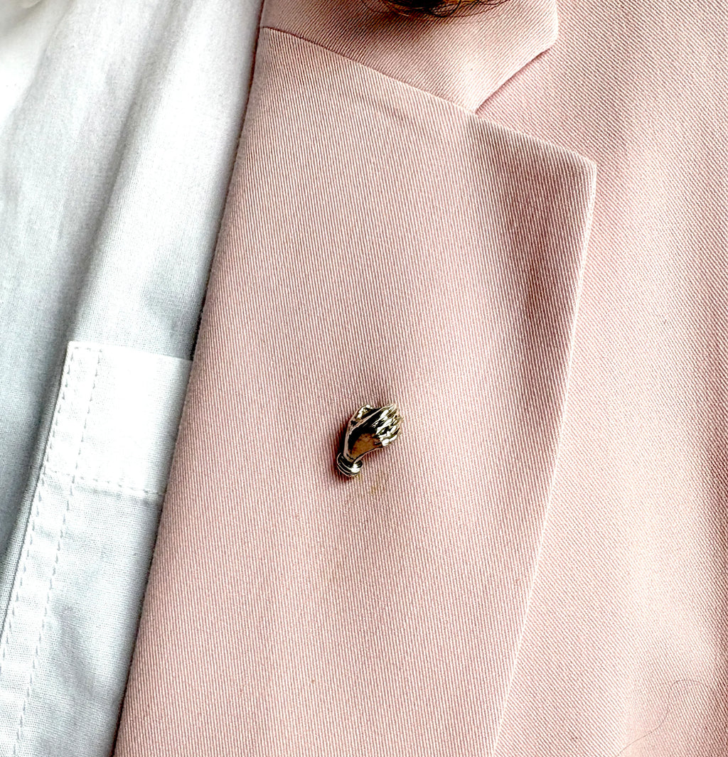 🔥50% OFF Last Day Sale | Vintage-Inspired Sterling Silver Hand Lapel Pin | Real Flower Holder Brooch