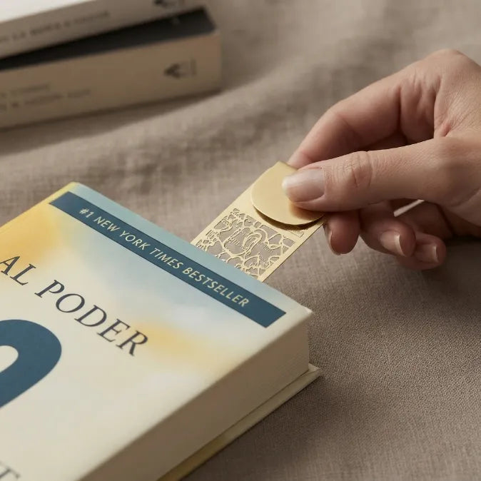 Vintage Gold Metal Bookmark with Cat Silhouette — Handcrafted Laser-Cut Page Holder & Book Clip | The Ultimate Thoughtful Gift for Book Lovers-Last Day Sale-50% OFF🔥