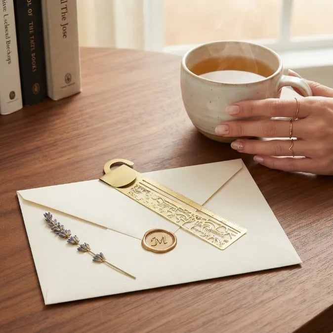 Vintage Gold Metal Bookmark with Cat Silhouette — Handcrafted Laser-Cut Page Holder & Book Clip | The Ultimate Thoughtful Gift for Book Lovers-Last Day Sale-50% OFF🔥