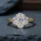 🔥 LAST DAY — 90% OFF 🔥 Quiet Luxury Vintage Three-Stone Moissanite Ring Set with Luxury Heart Gift Box